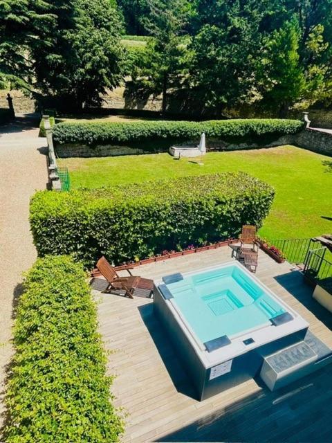 Castello Pomino Villa Rufina ภายนอก รูปภาพ