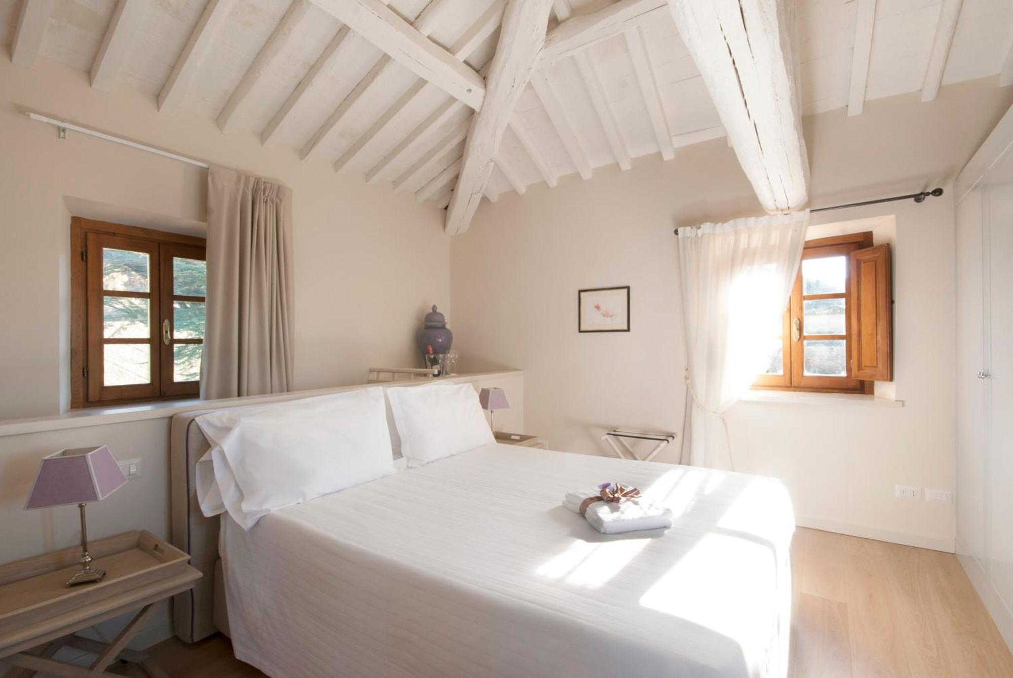 Castello Pomino Villa Rufina ภายนอก รูปภาพ